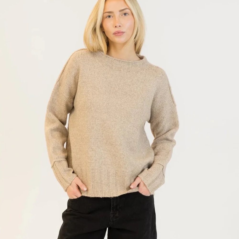 Lyla and Luxe Tanya Sweater